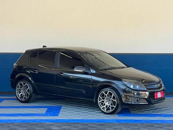 CHEVROLET VECTRA 2.0 MPFI ELEGANCE 8V 140CV FLEX 4P MANUAL